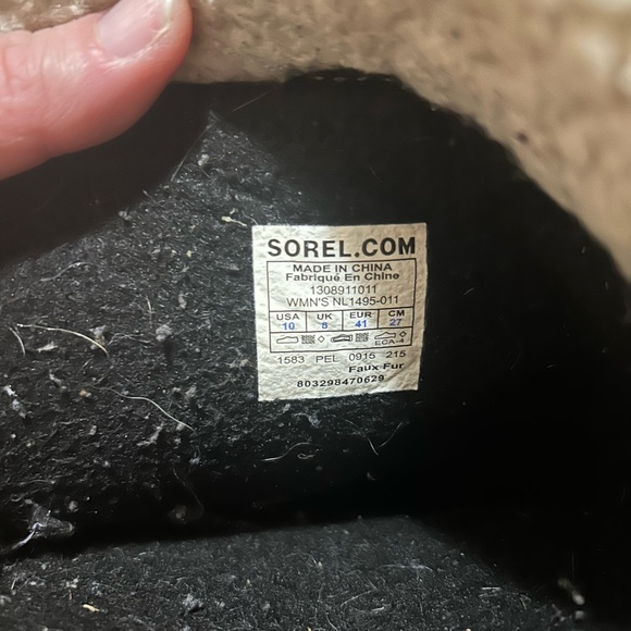 SOREL Women's Black and White Out N About Plus Waterproof Duck Boots Sz.10 - Picture 7 of 9